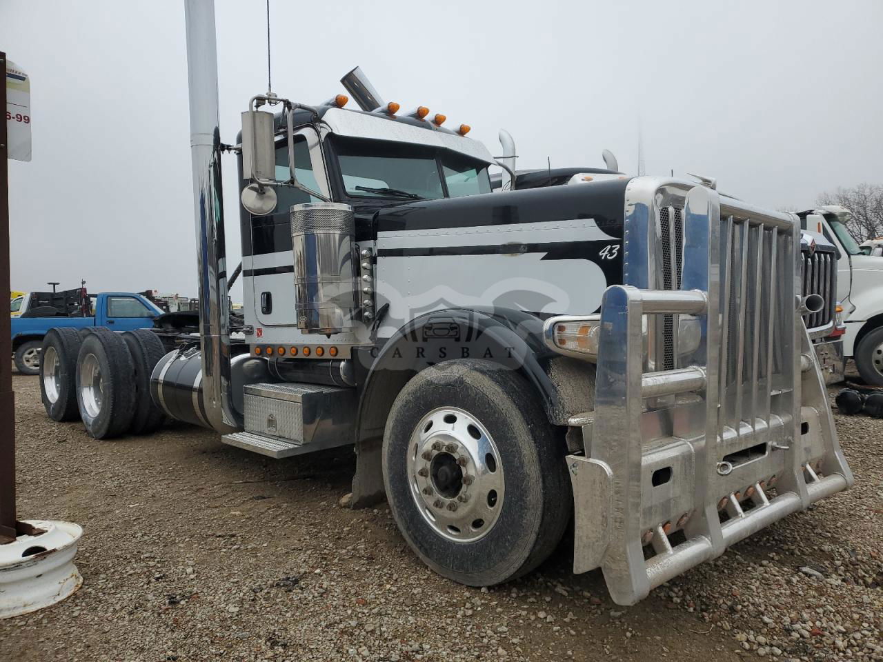 Peterbilt 385 2013
