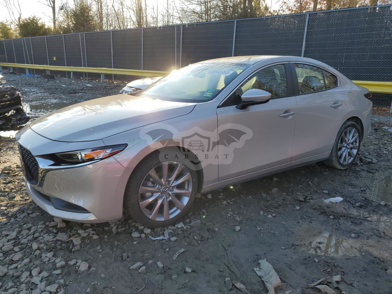 Mazda 3 SELECT 2.5L  4 2023