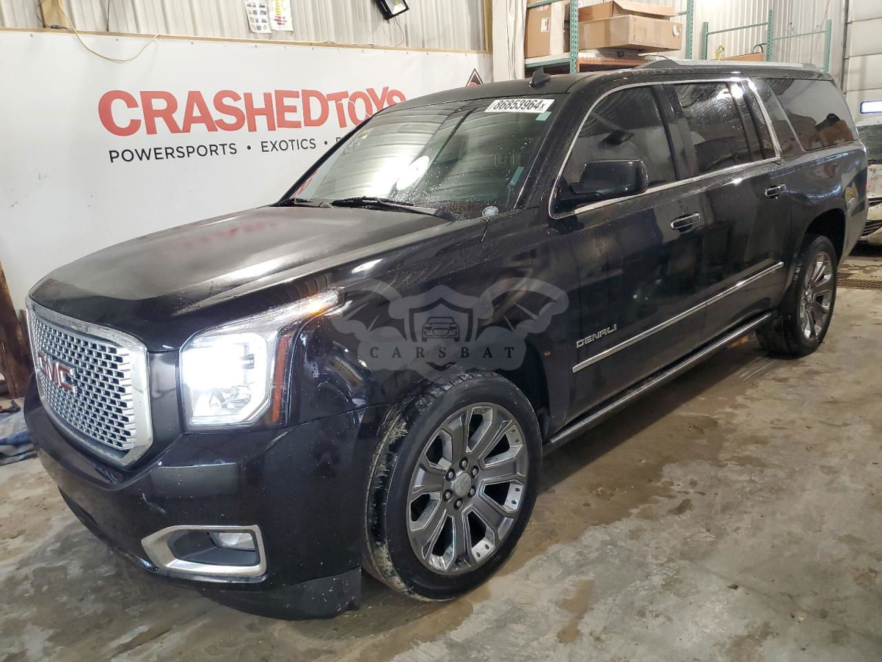 GMC Yukon DENALI 6.2L  8 2015