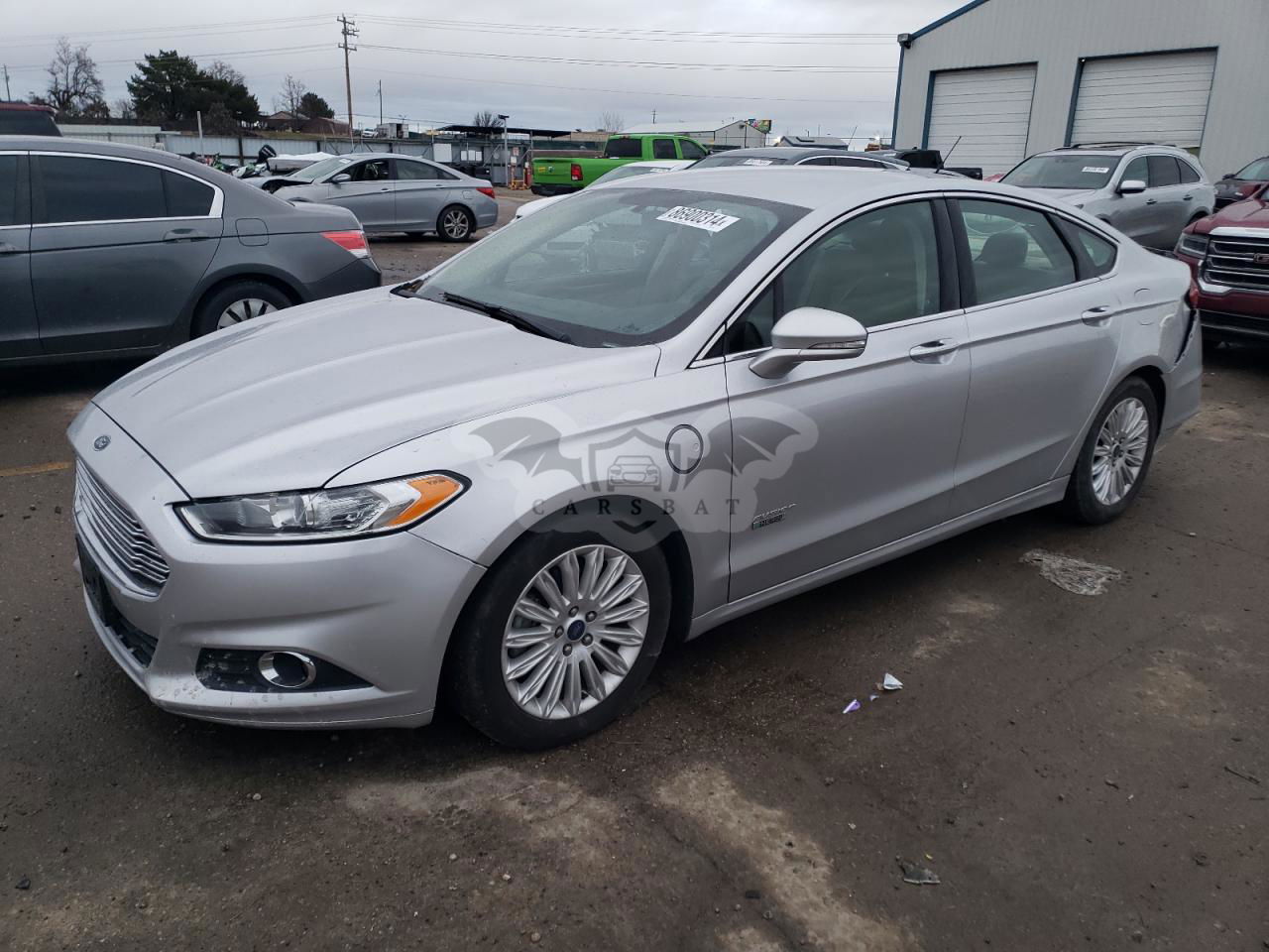 Ford Fusion SE PHEV 2.0L  4 2016