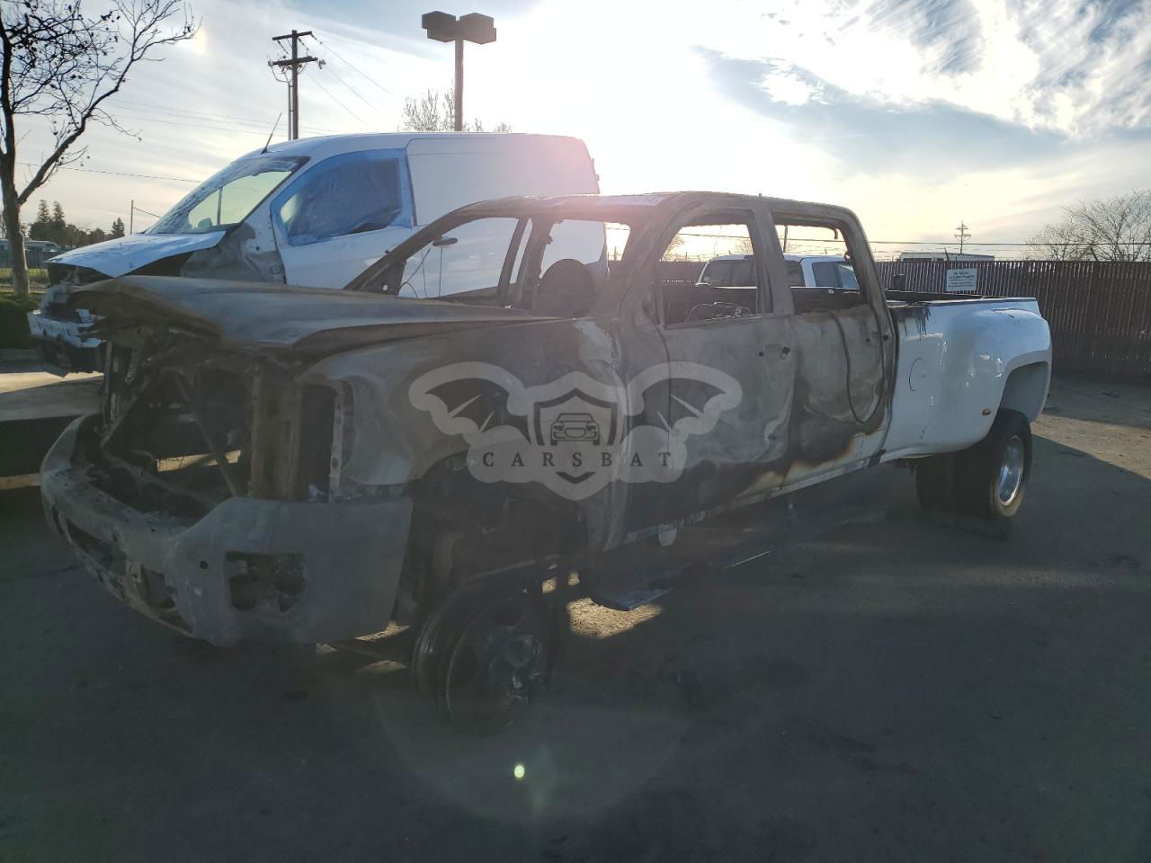 GMC Sierra K3500 DENALI 6.6L  8 2016