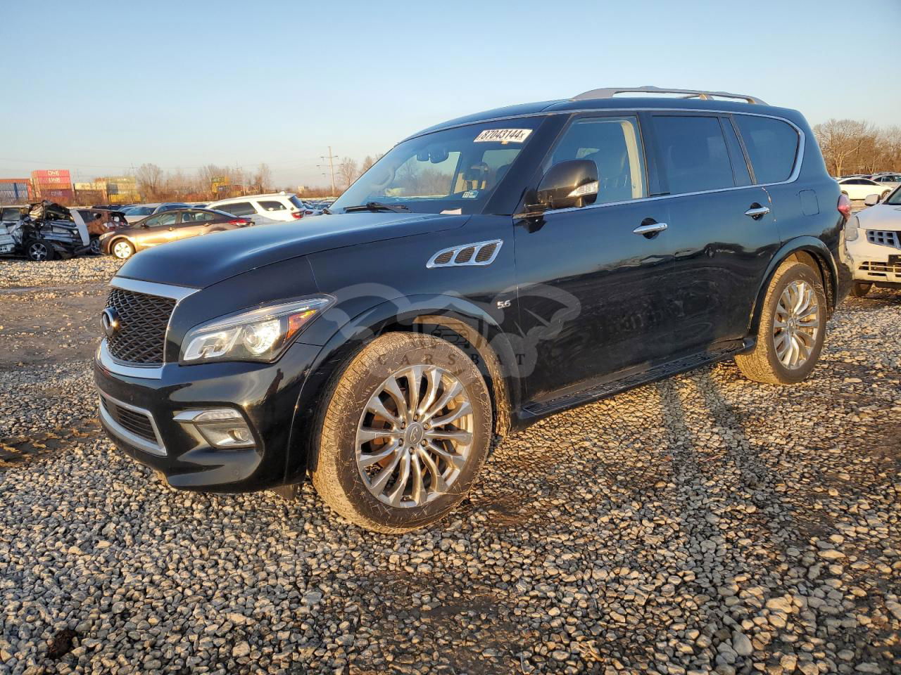 Infiniti QX80 5.6L  8 2015