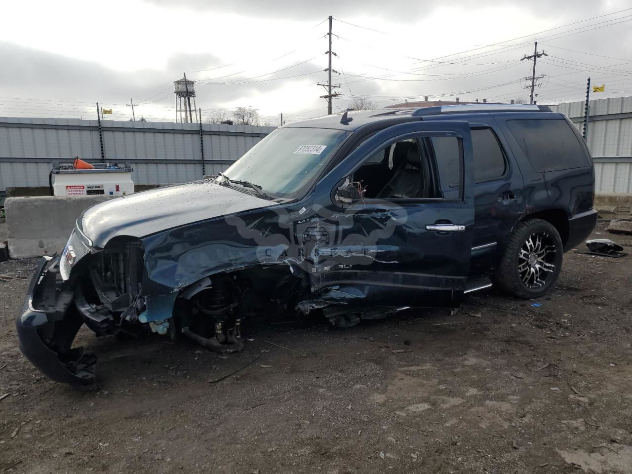GMC Yukon DENALI 6.2L  8 2007