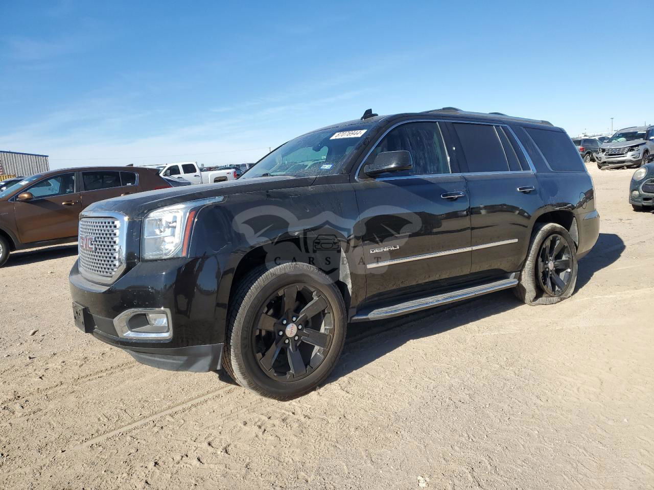 GMC Yukon DENALI 6.2L  8 2015