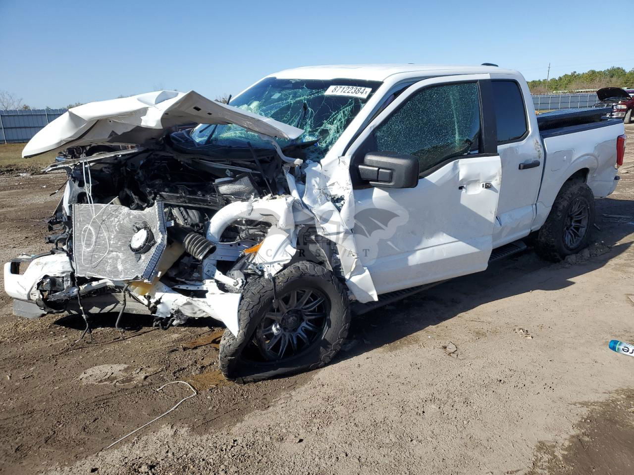 Ford F-150 SUPERCREW 5.0L  8 2023