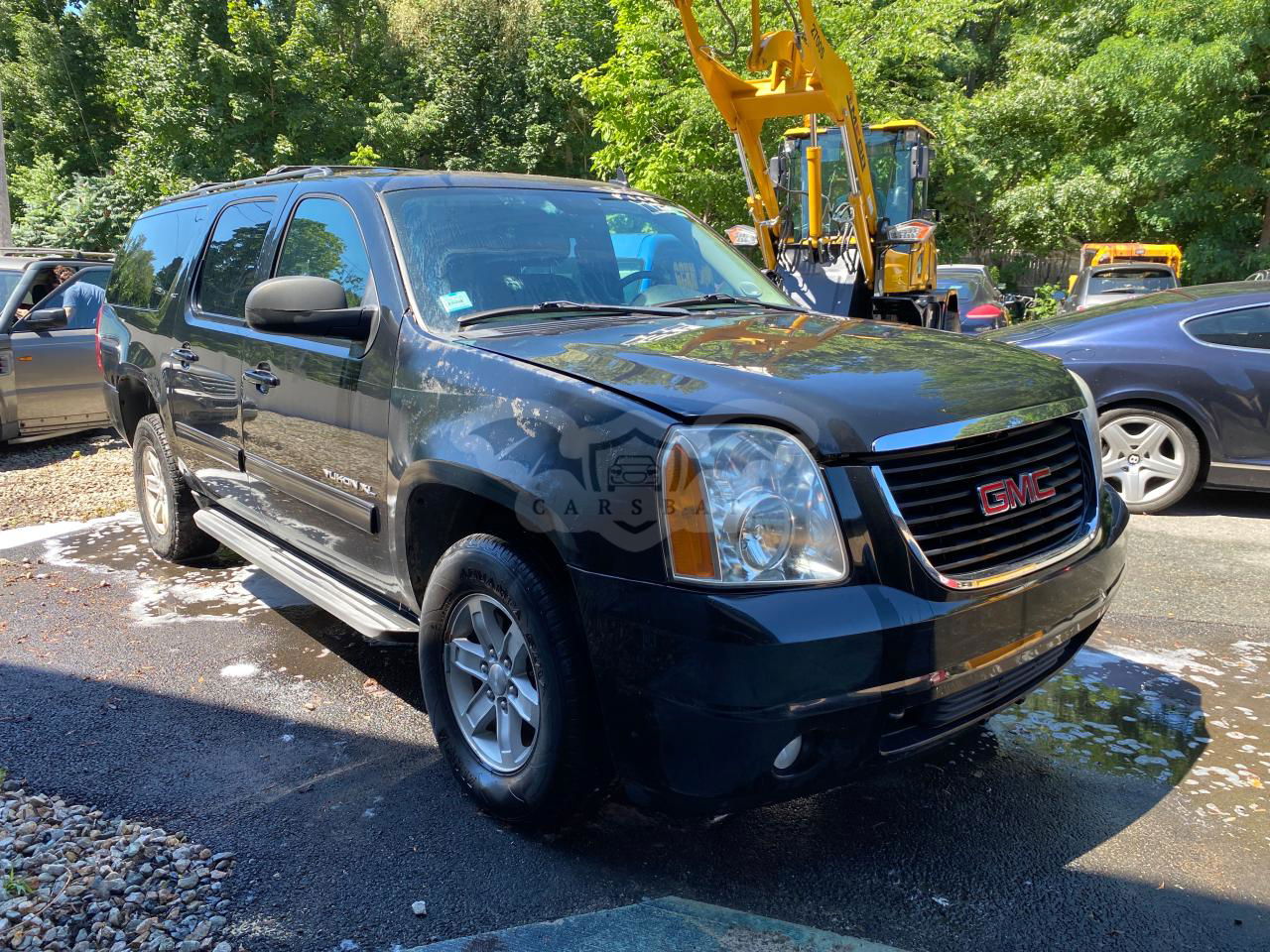 GMC Yukon K1500 SLT 5.3L  8 2013