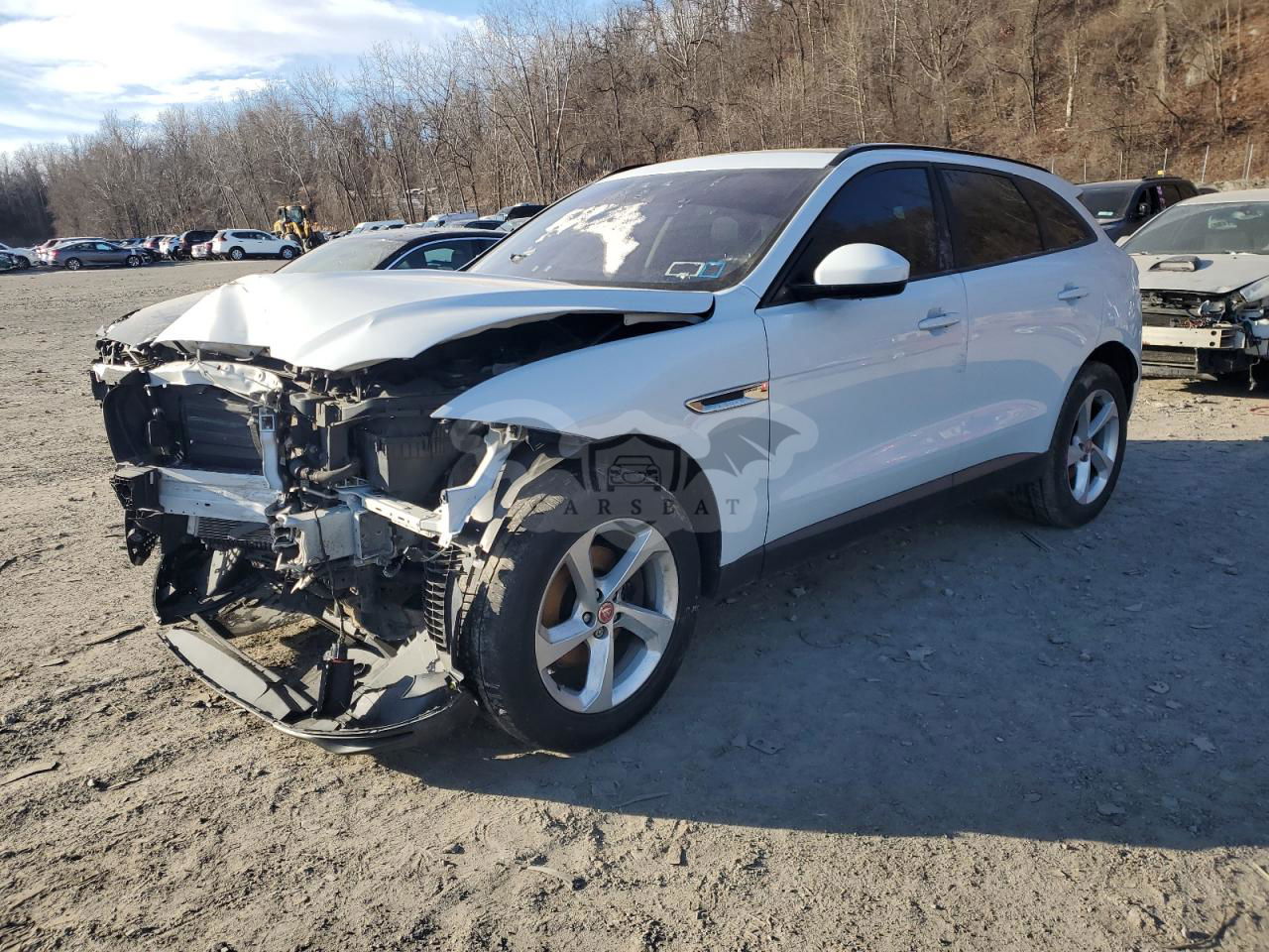 Jaguar F-Pace 2.0L  4 2018