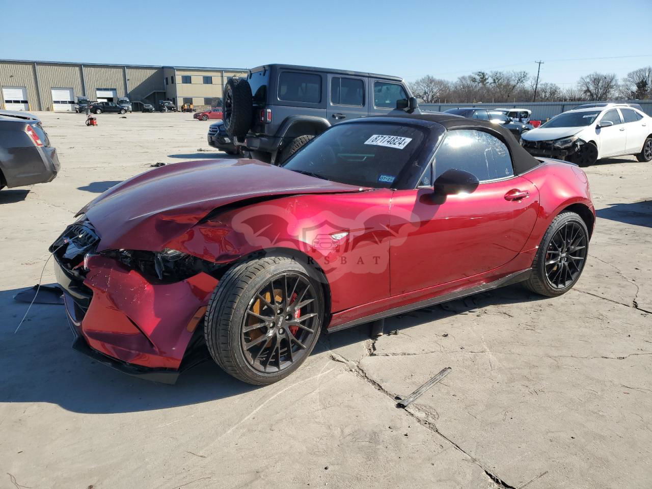 Mazda MX-5 (Miata) CLUB 2.0L  4 2023