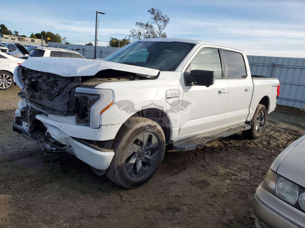 Ford F-150 LIGHTNING PRO 2023