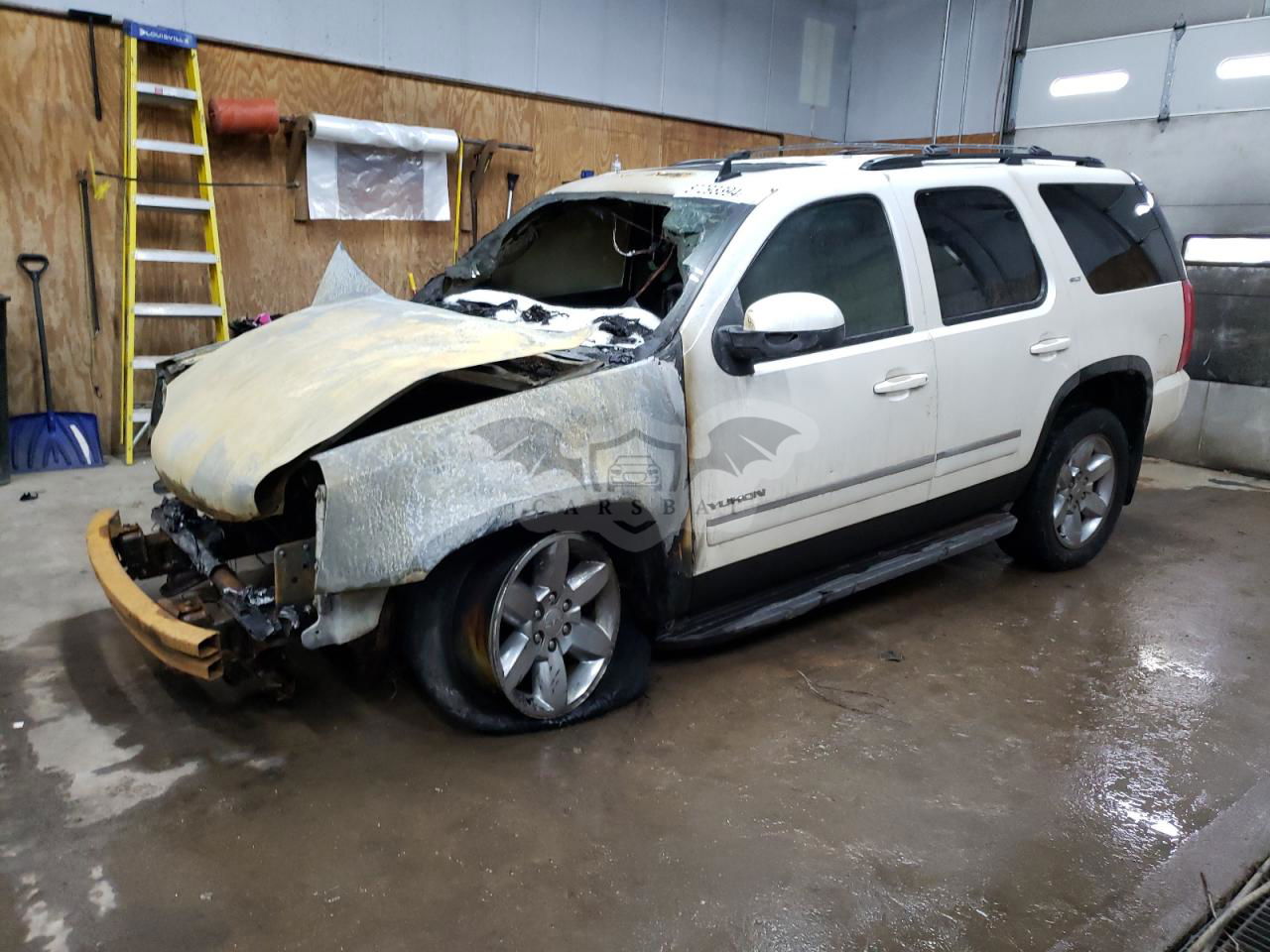 GMC Yukon SLT 5.3L  8 2012