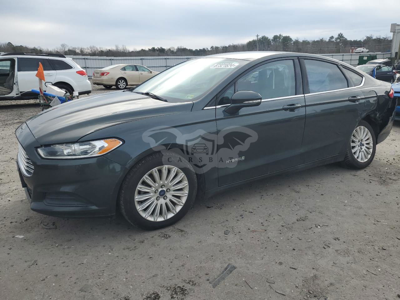 Ford Fusion SE HYBRID 2.0L  4 2015