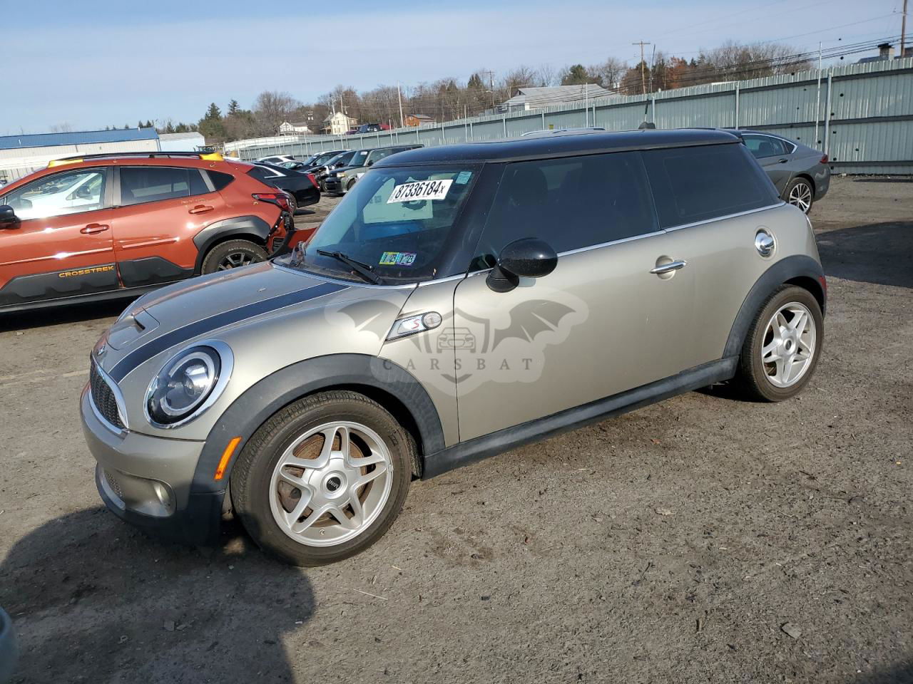 Mini Cooper 1.6L  4 2010