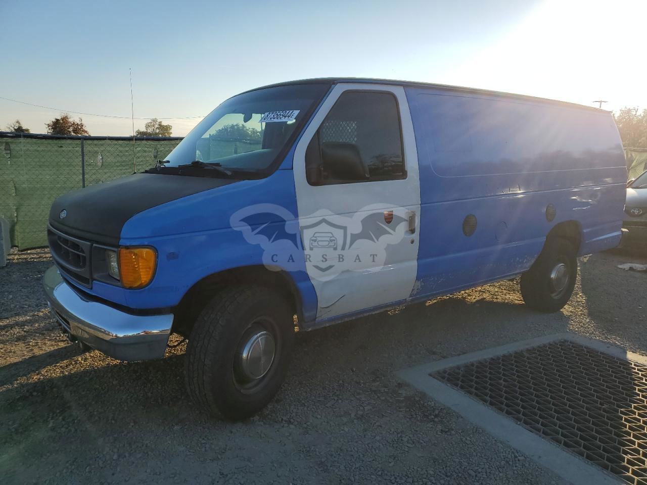 Ford Econoline E350 SUPER DUTY VAN 5.4L  8 2000