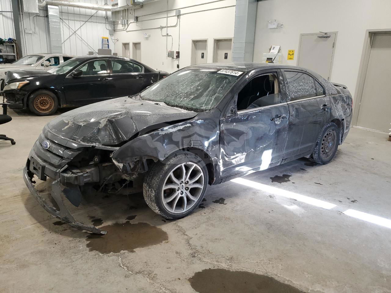 Ford Fusion SE 2.5L  4 2011