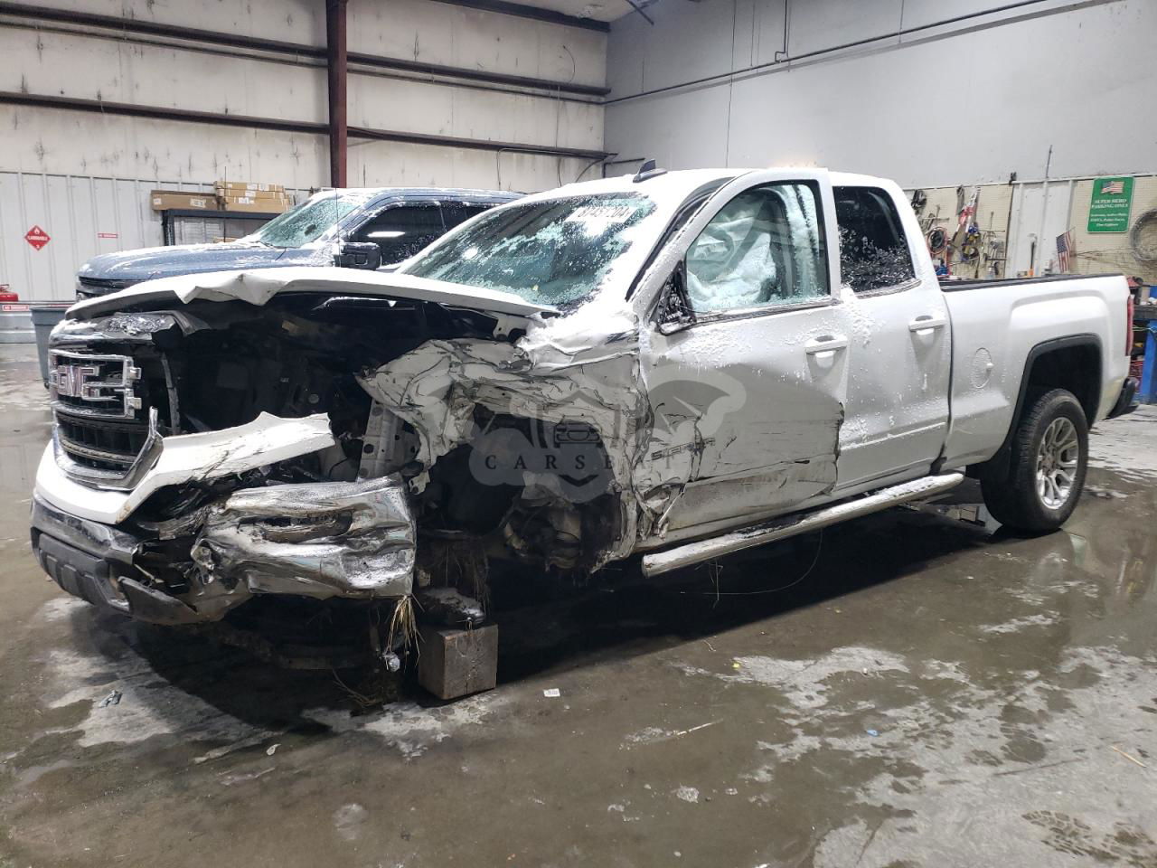 GMC Sierra K1500 SLE 5.3L  8 2019