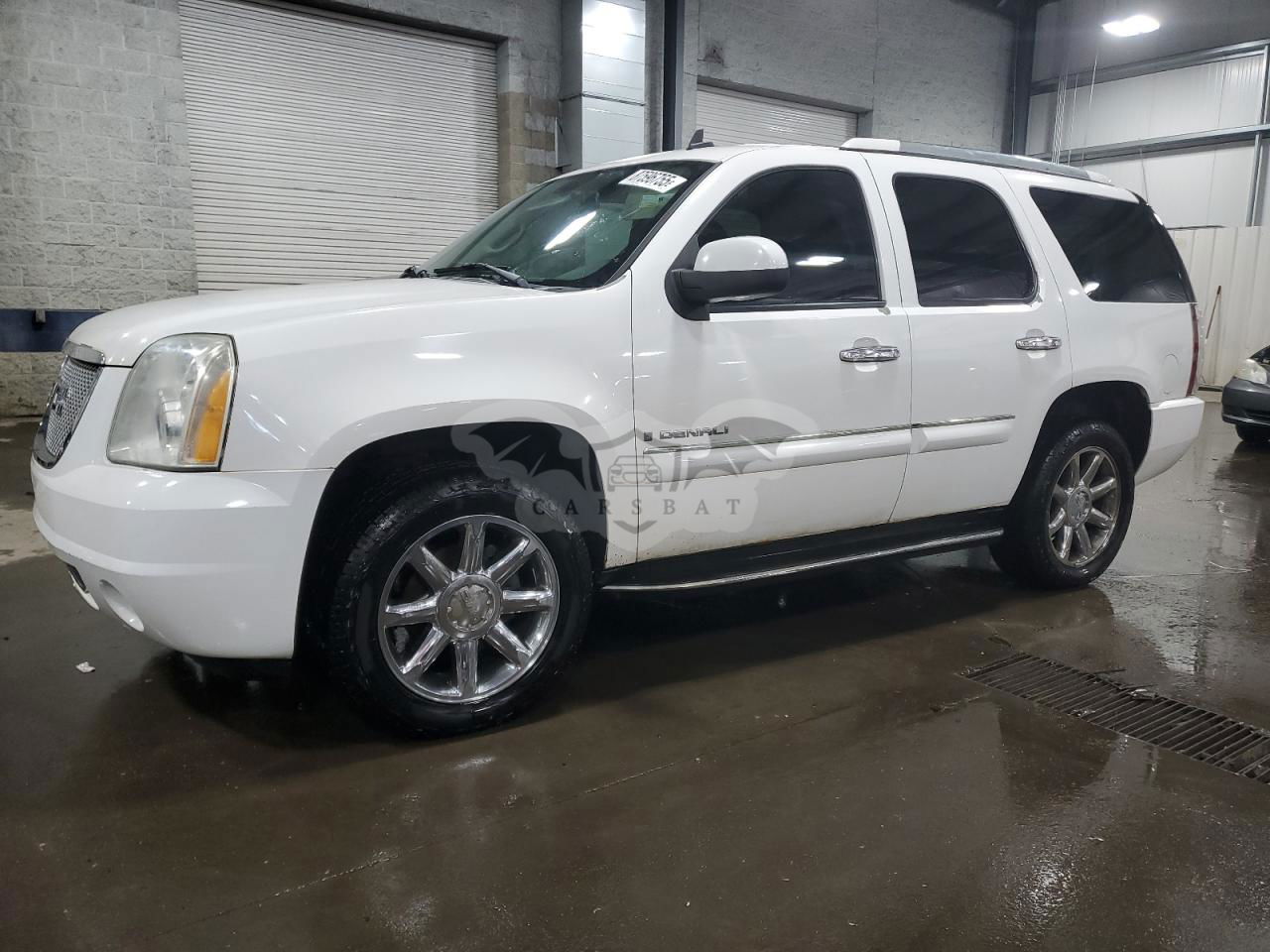 GMC Yukon DENALI 6.2L  8 2007