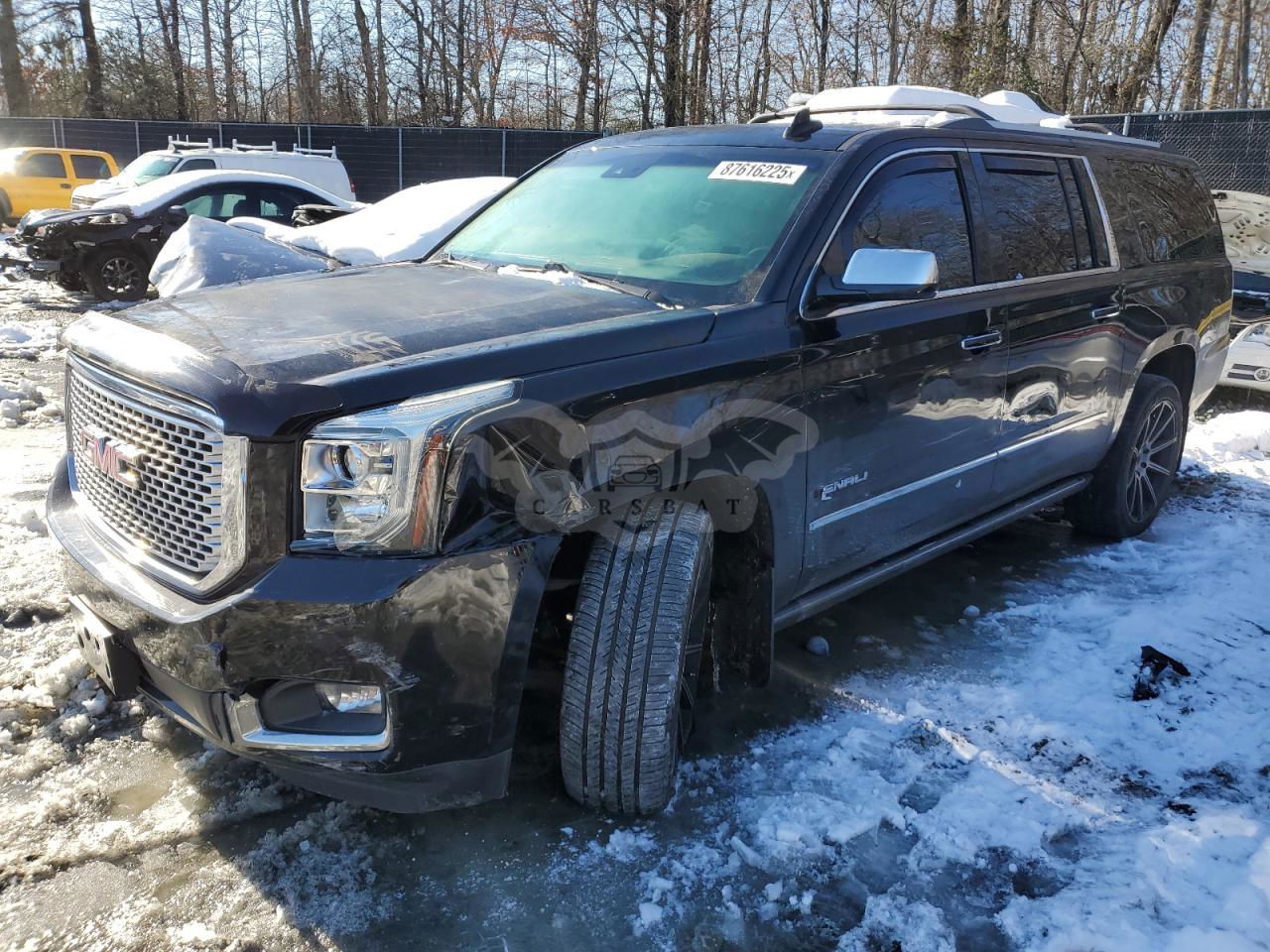 GMC Yukon DENALI 6.2L  8 2015