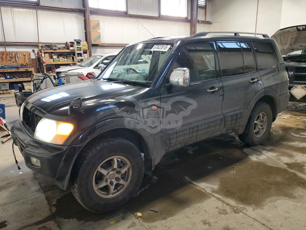 Mitsubishi Montero 2002
