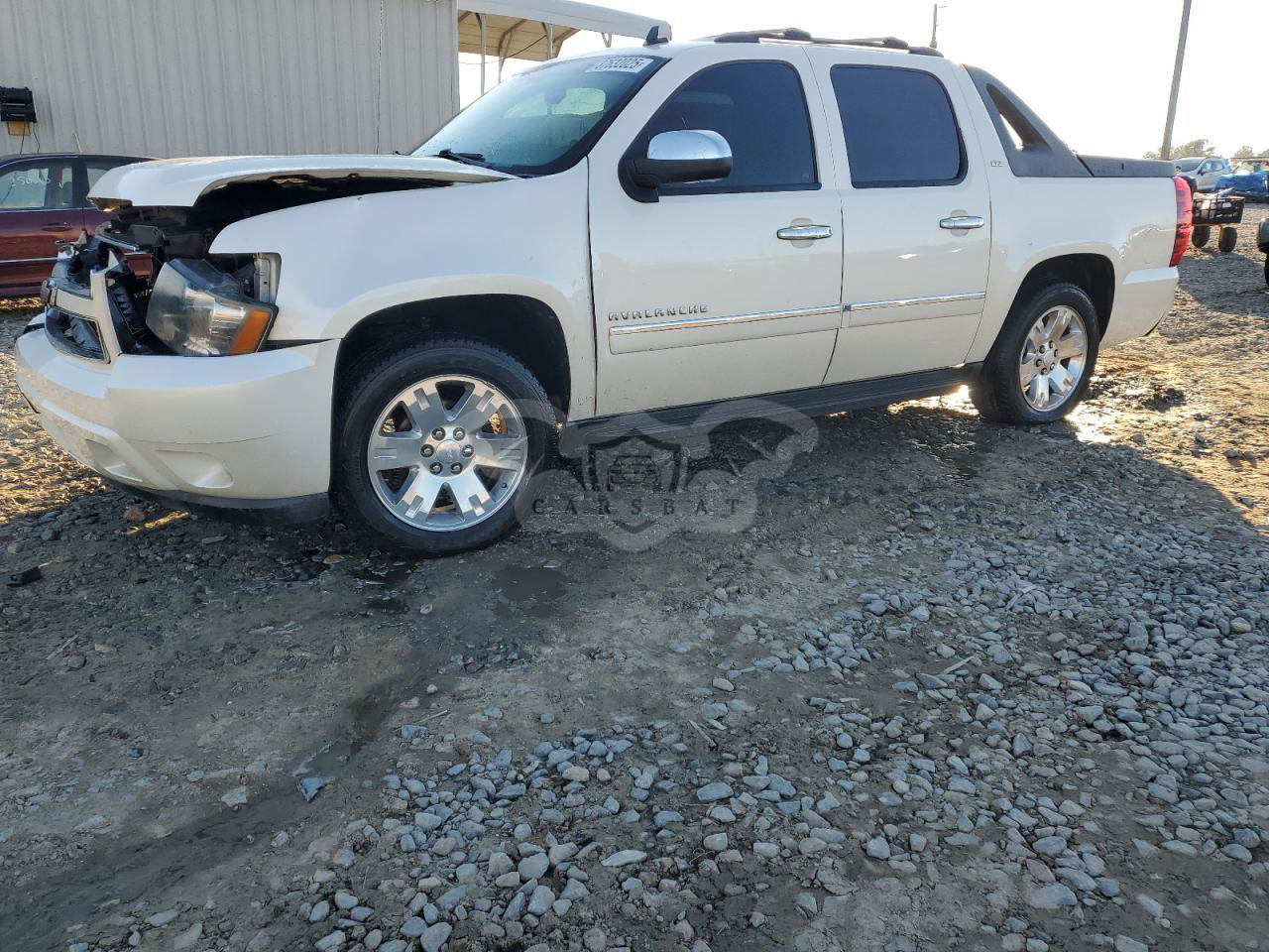 Chevrolet Avalanche LTZ 5.3L  8 2011
