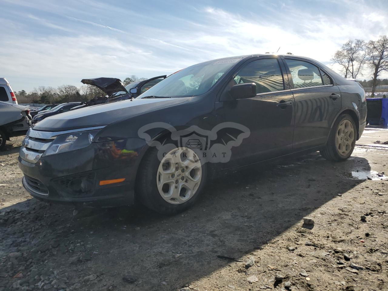Ford Fusion SE 2.5L  4 2011