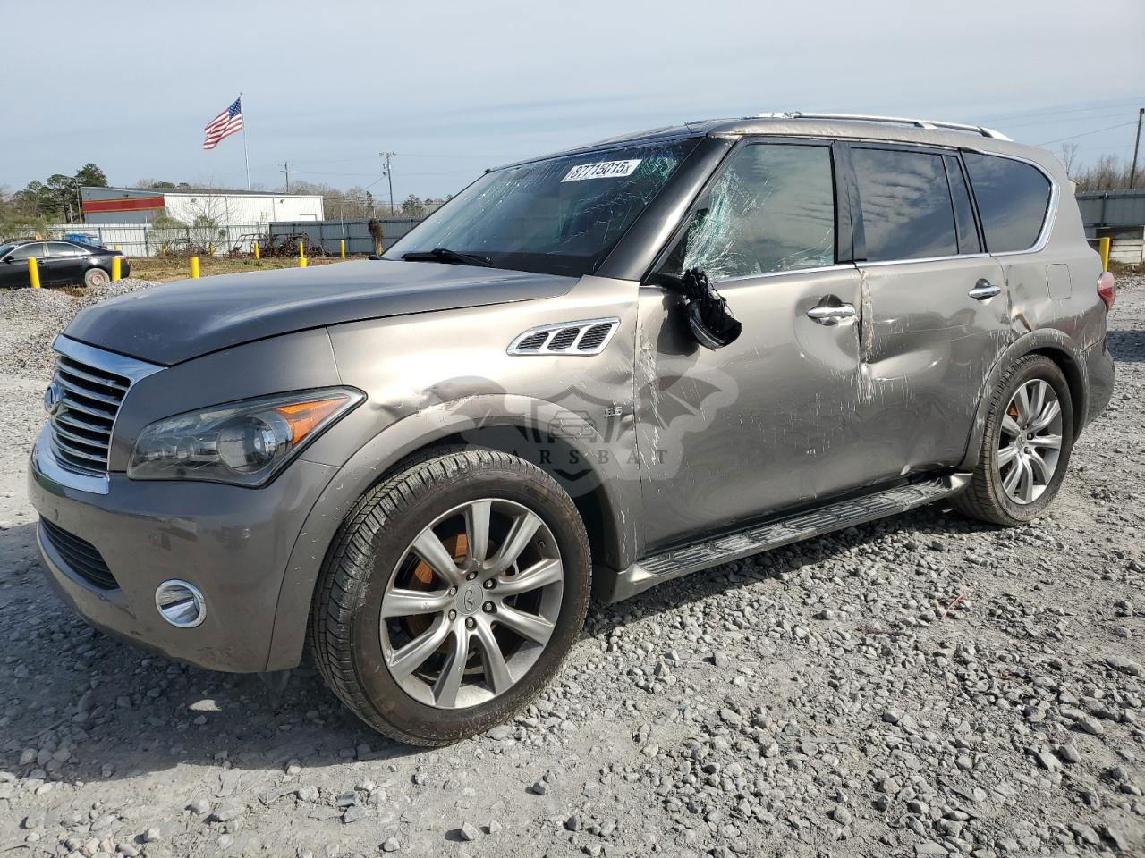 Infiniti QX80 5.6L  8 2014