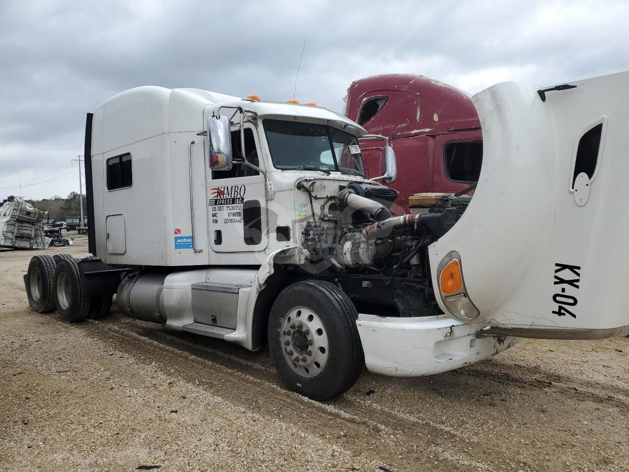 Peterbilt 386 12.9L  6 2013