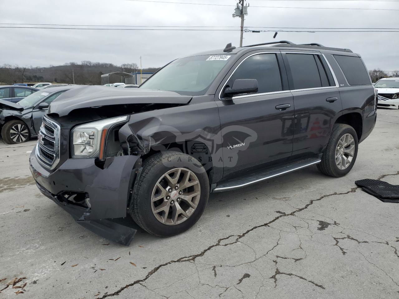 GMC Yukon SLT 5.3L  8 2015