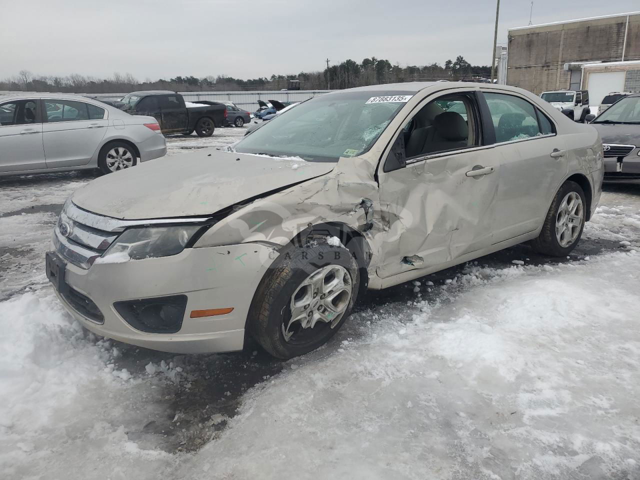Ford Fusion SE 2.5L  4 2010