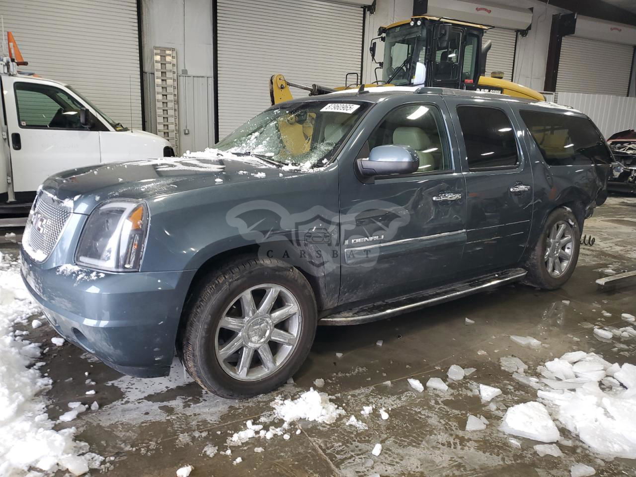GMC Yukon DENALI 6.2L  8 2008