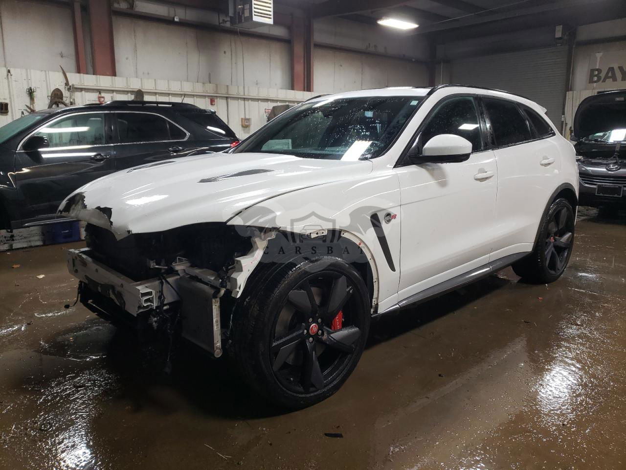 Jaguar F-Pace 5.0L  8 2021