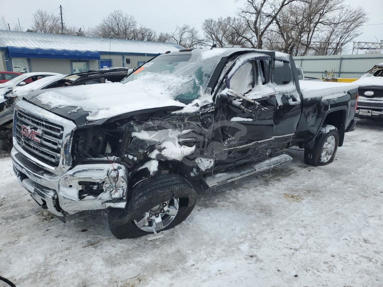 GMC Sierra K2500 SLT 6.6L  8 2017