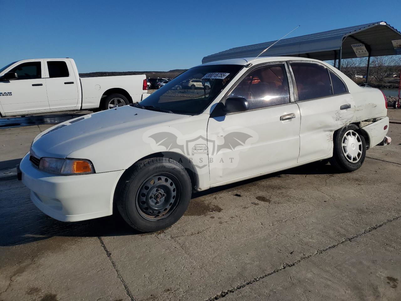 Mitsubishi Mirage ES 1.8L  4 2001