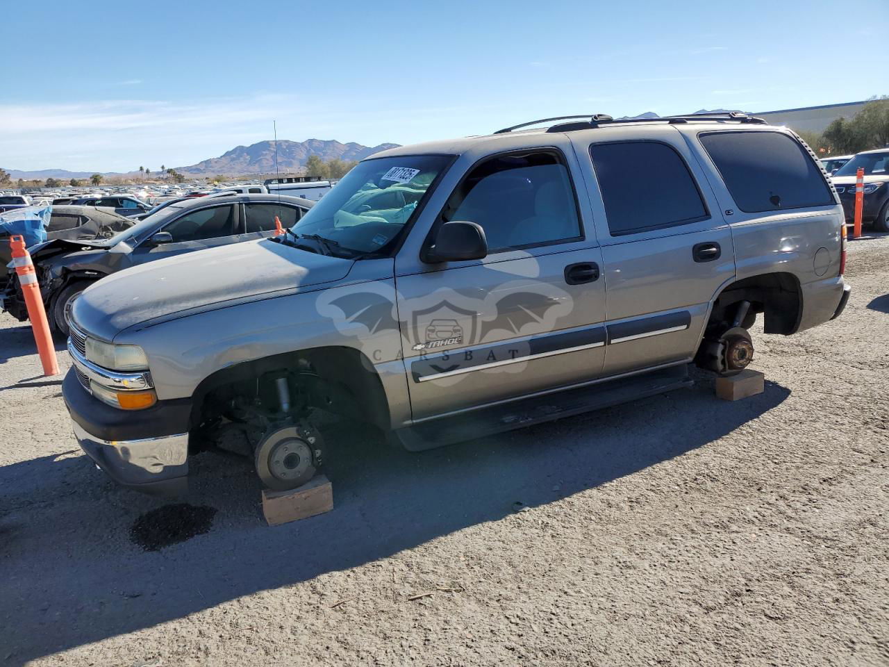 Chevrolet Tahoe C1500 4.8L  8 2002