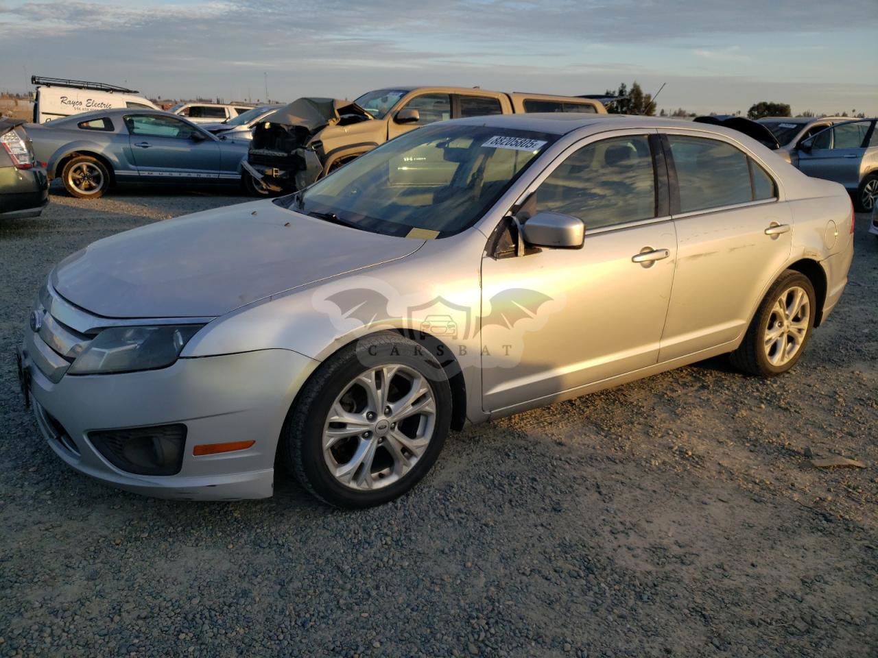 Ford Fusion SE 2.5L  4 2012