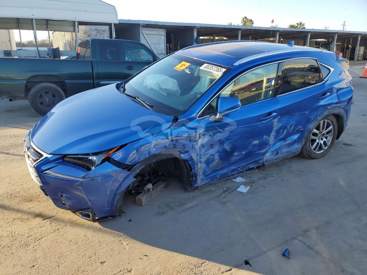 Lexus NX 200T BASE 2.0L  4 2016