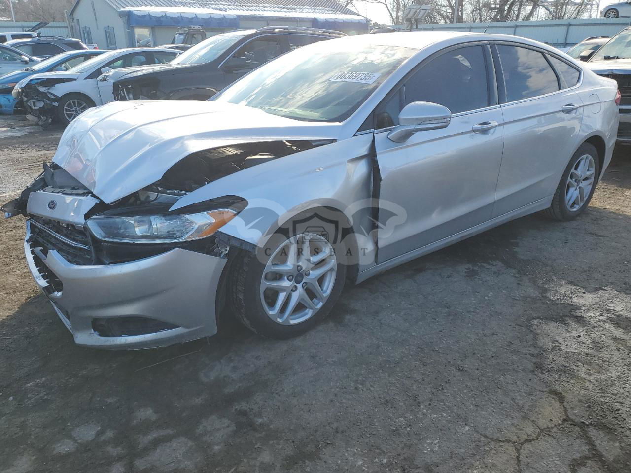 Ford Fusion SE 2.5L  4 2015