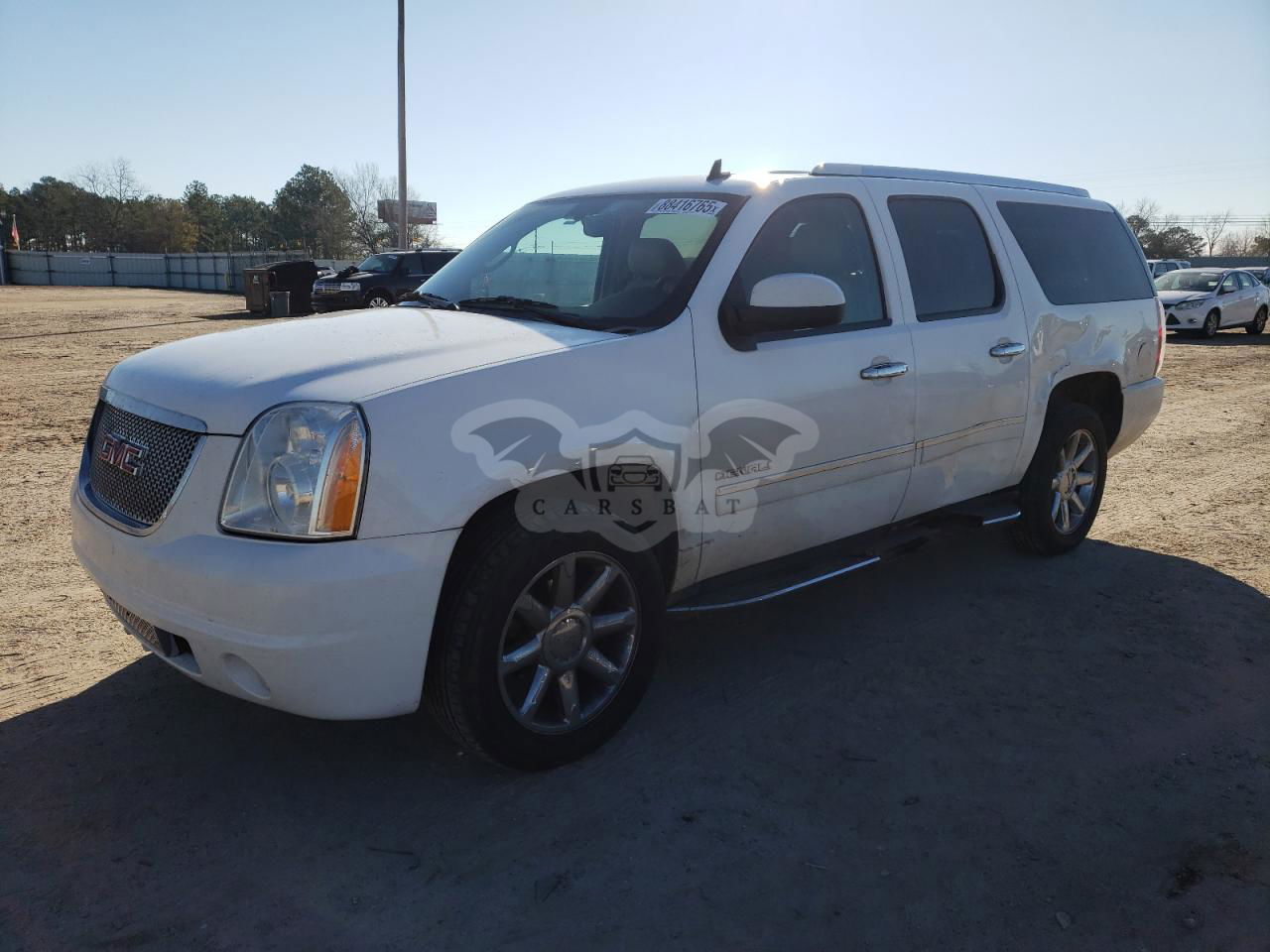 GMC Yukon DENALI 6.2L  8 2012