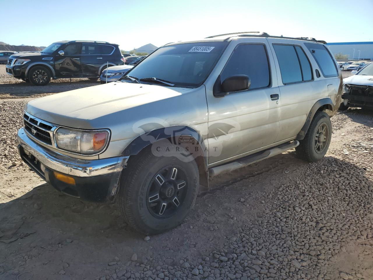 Nissan Pathfinder LE 3.3L  6 1997