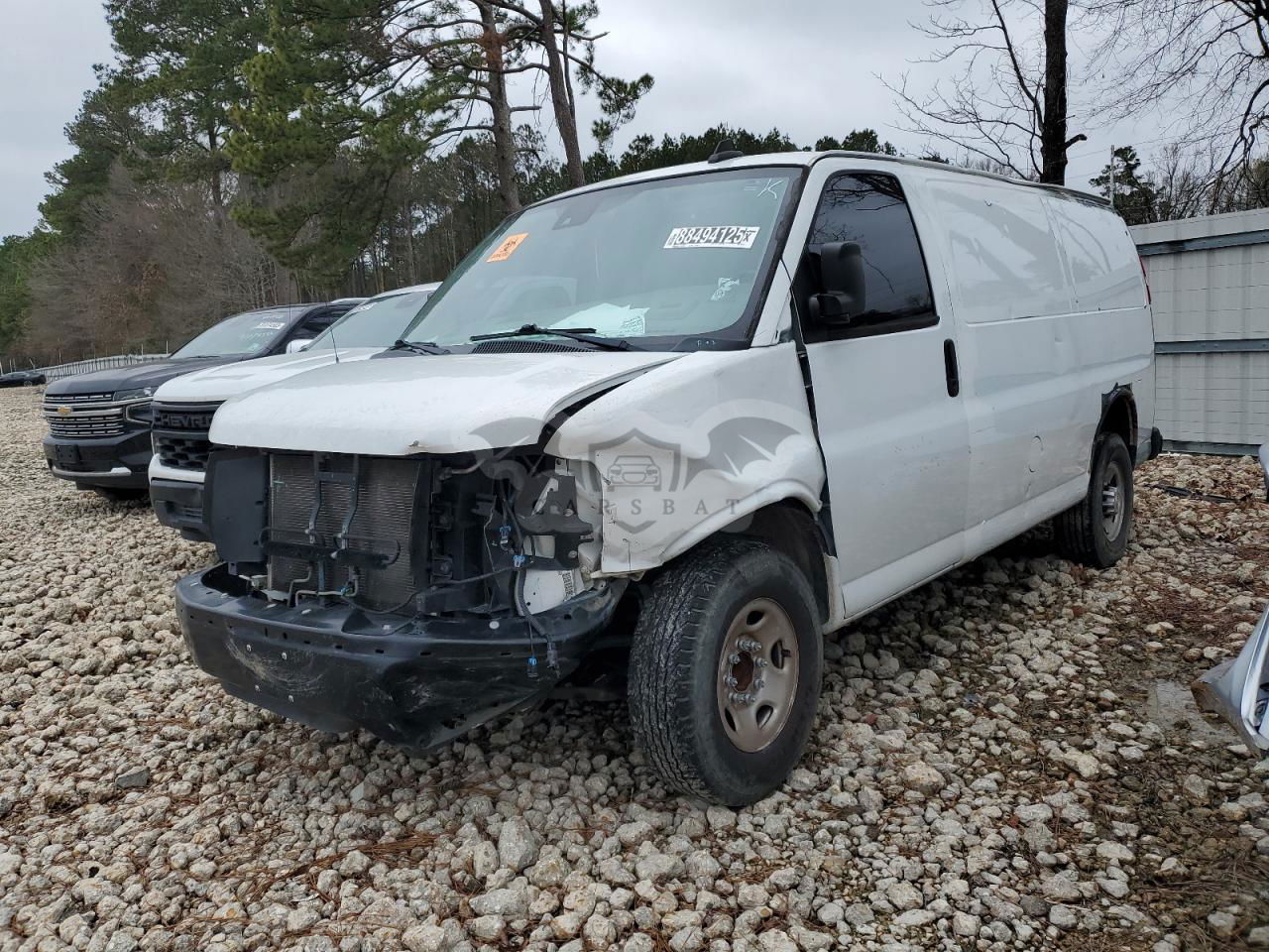 Chevrolet Express 6.0L  8 2020
