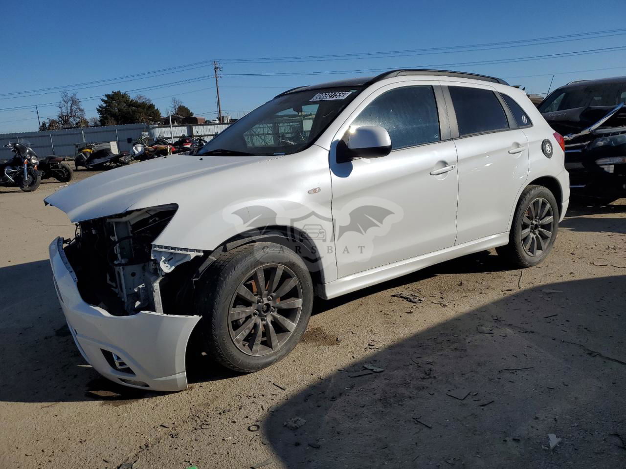 Mitsubishi Outlander SE 2.0L  4 2011