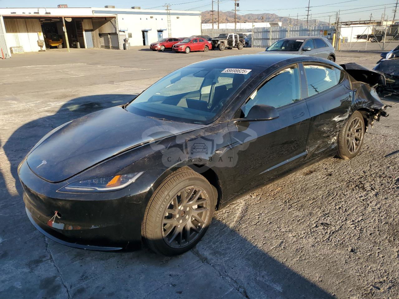 Tesla Model 3 2024