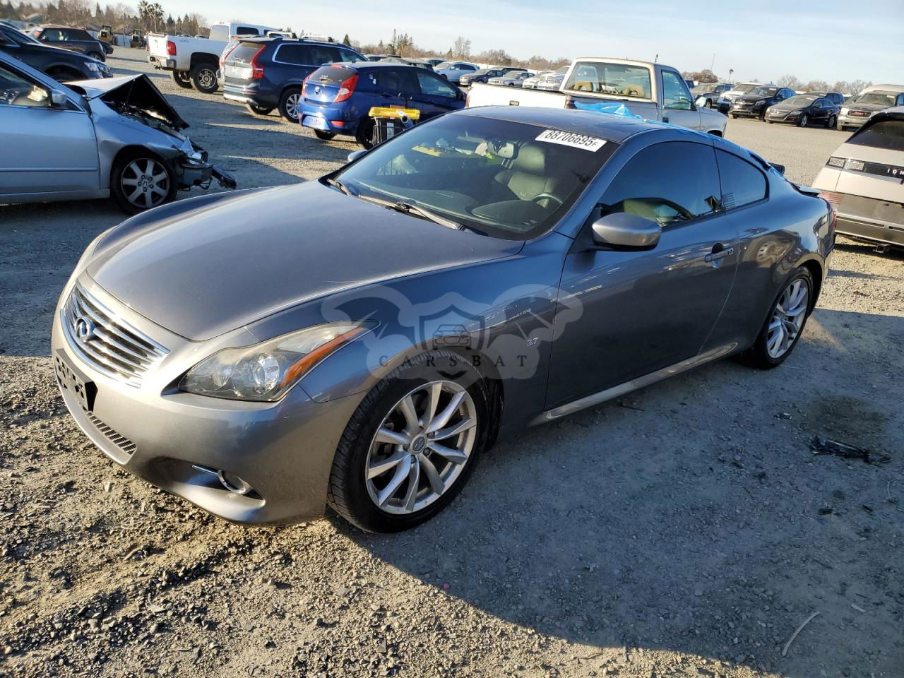 Infiniti Q60 JOURNEY 3.7L  6 2014