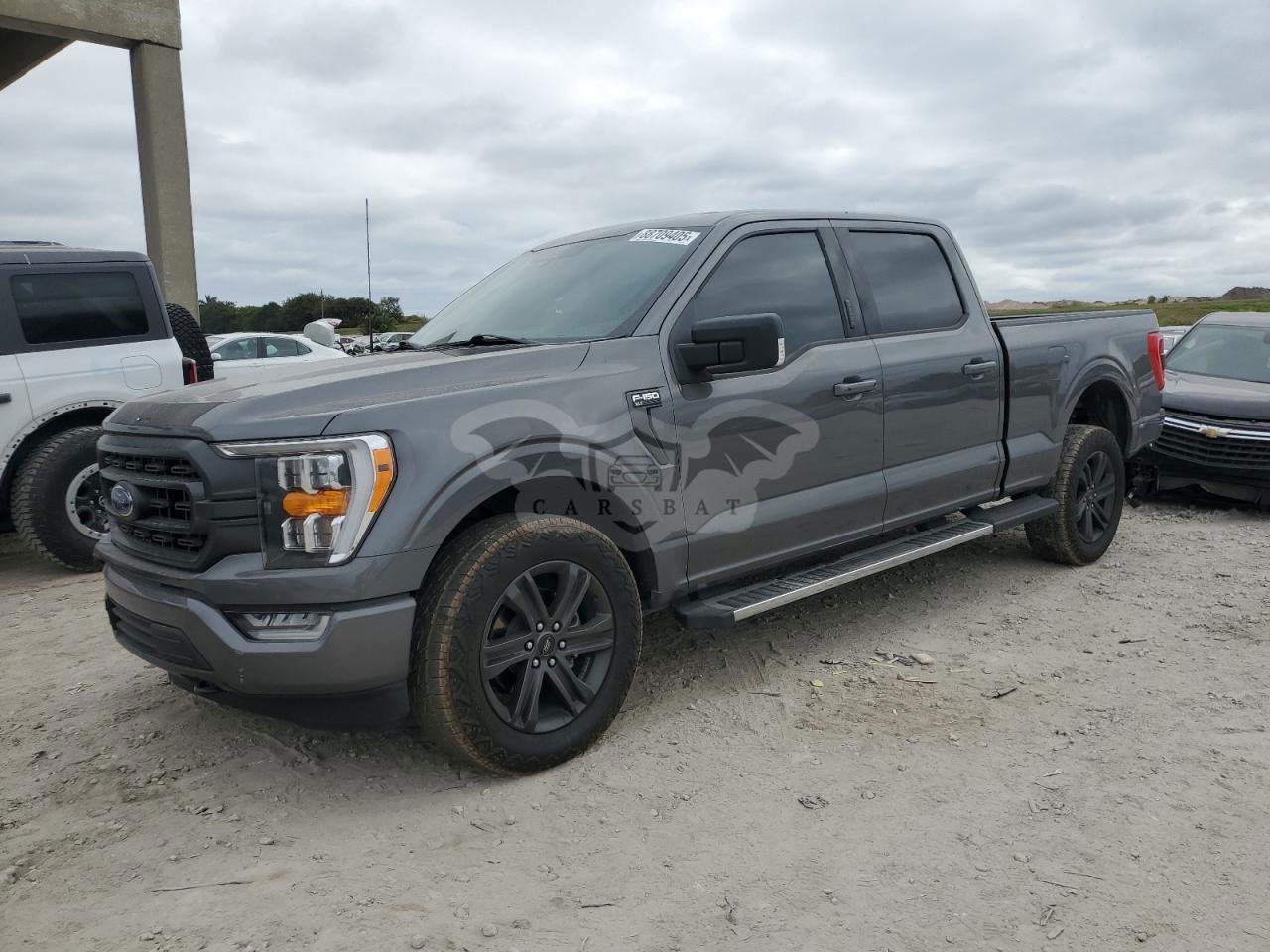 Ford F-150 SUPERCREW 5.0L  8 2021