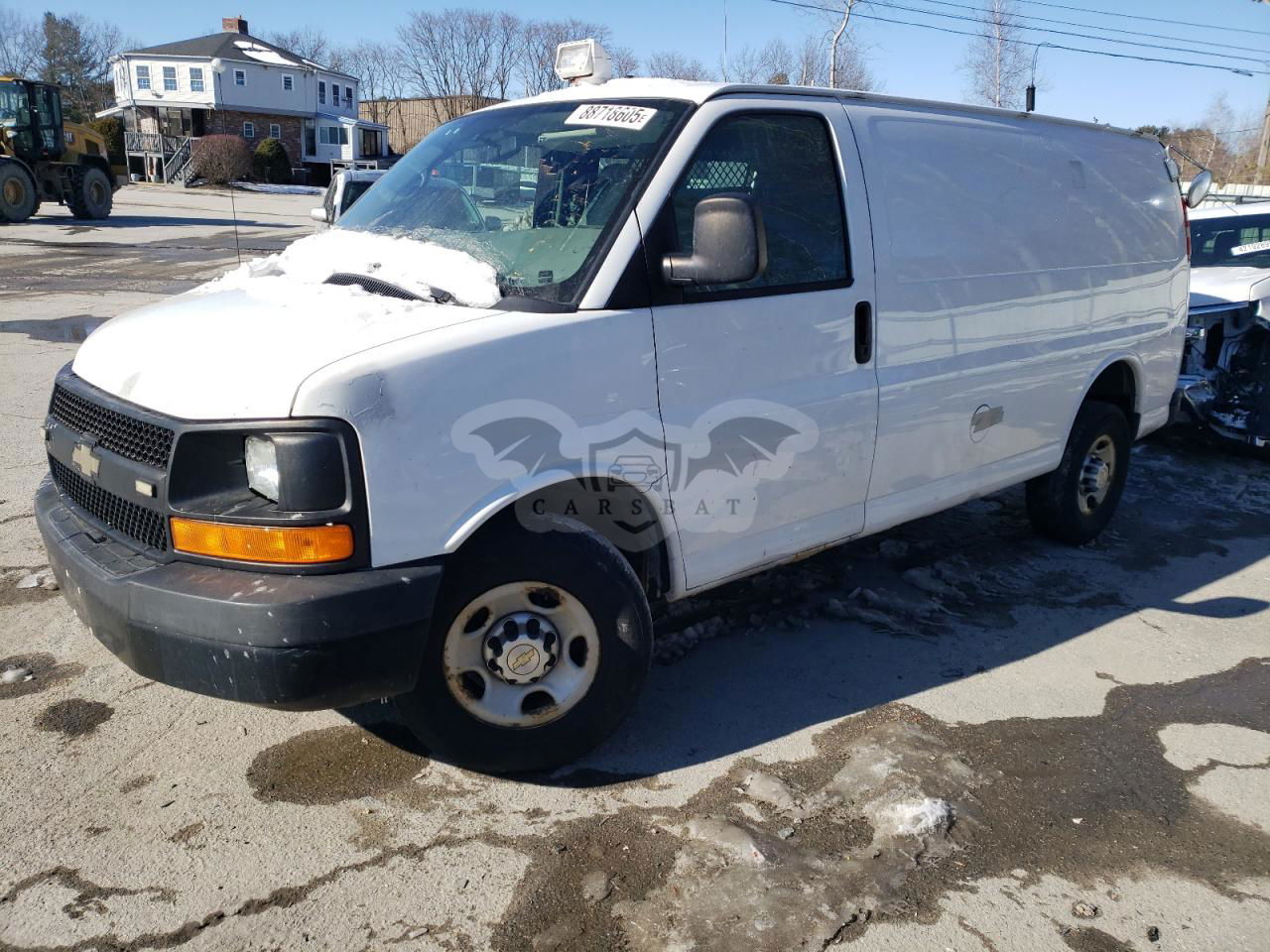 Chevrolet Express 6.0L  8 2011