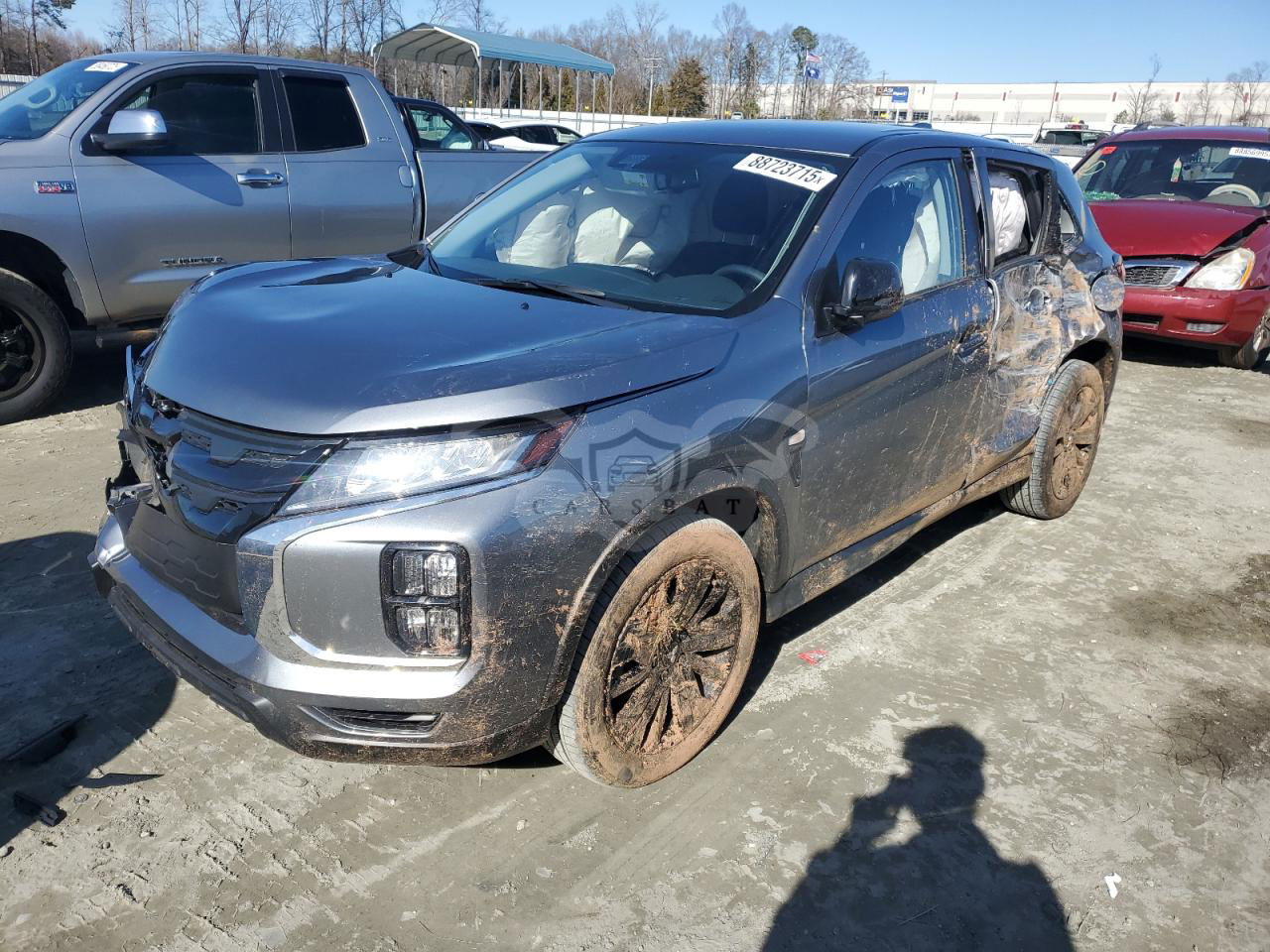 Mitsubishi Outlander S/SE 2.0L  4 2024
