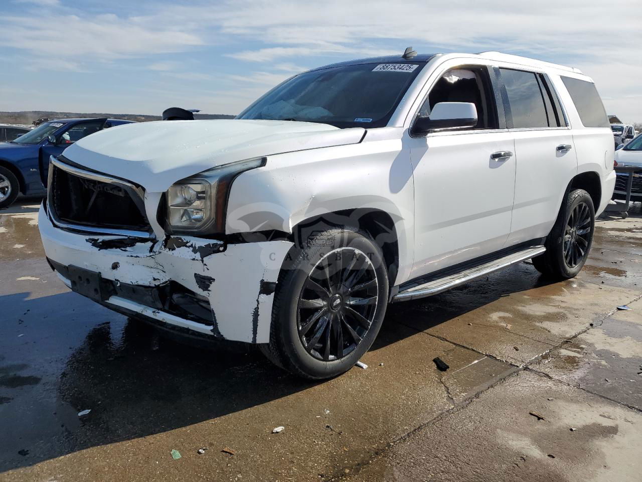 GMC Yukon DENALI 6.2L  8 2015
