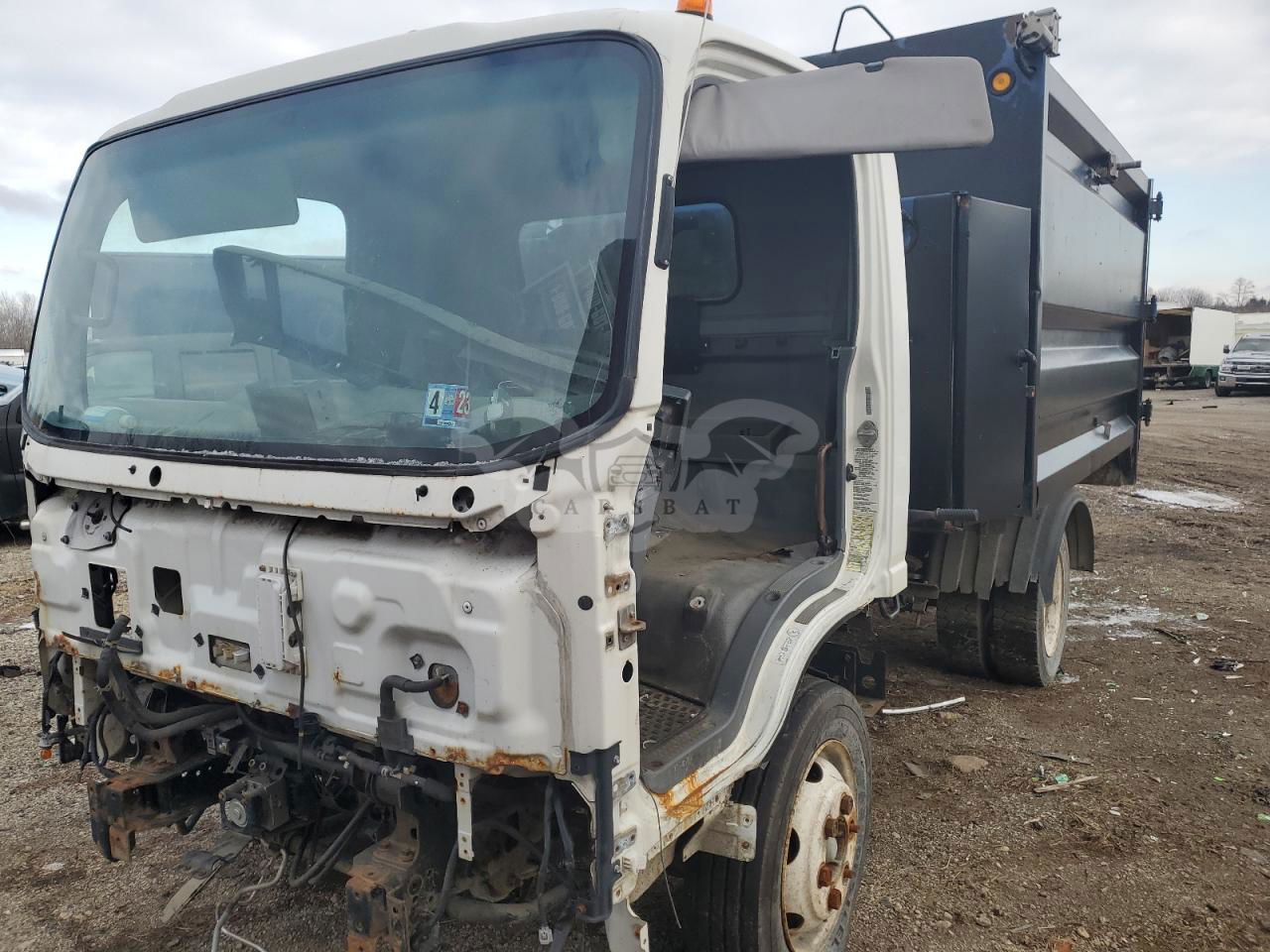 Isuzu NPR 6.0L  8 2015