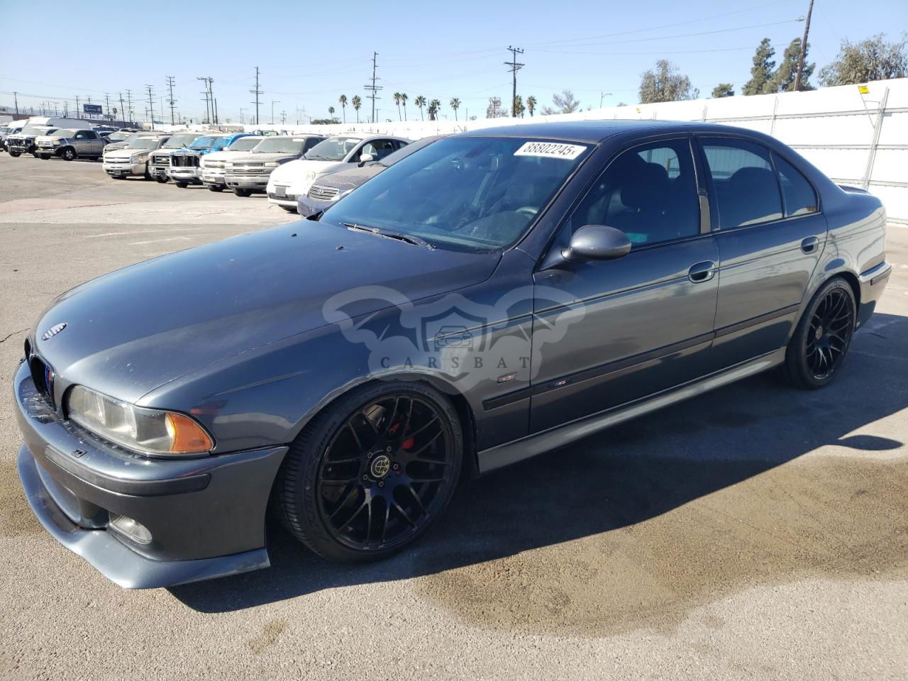BMW M5 5.0L  8 2000