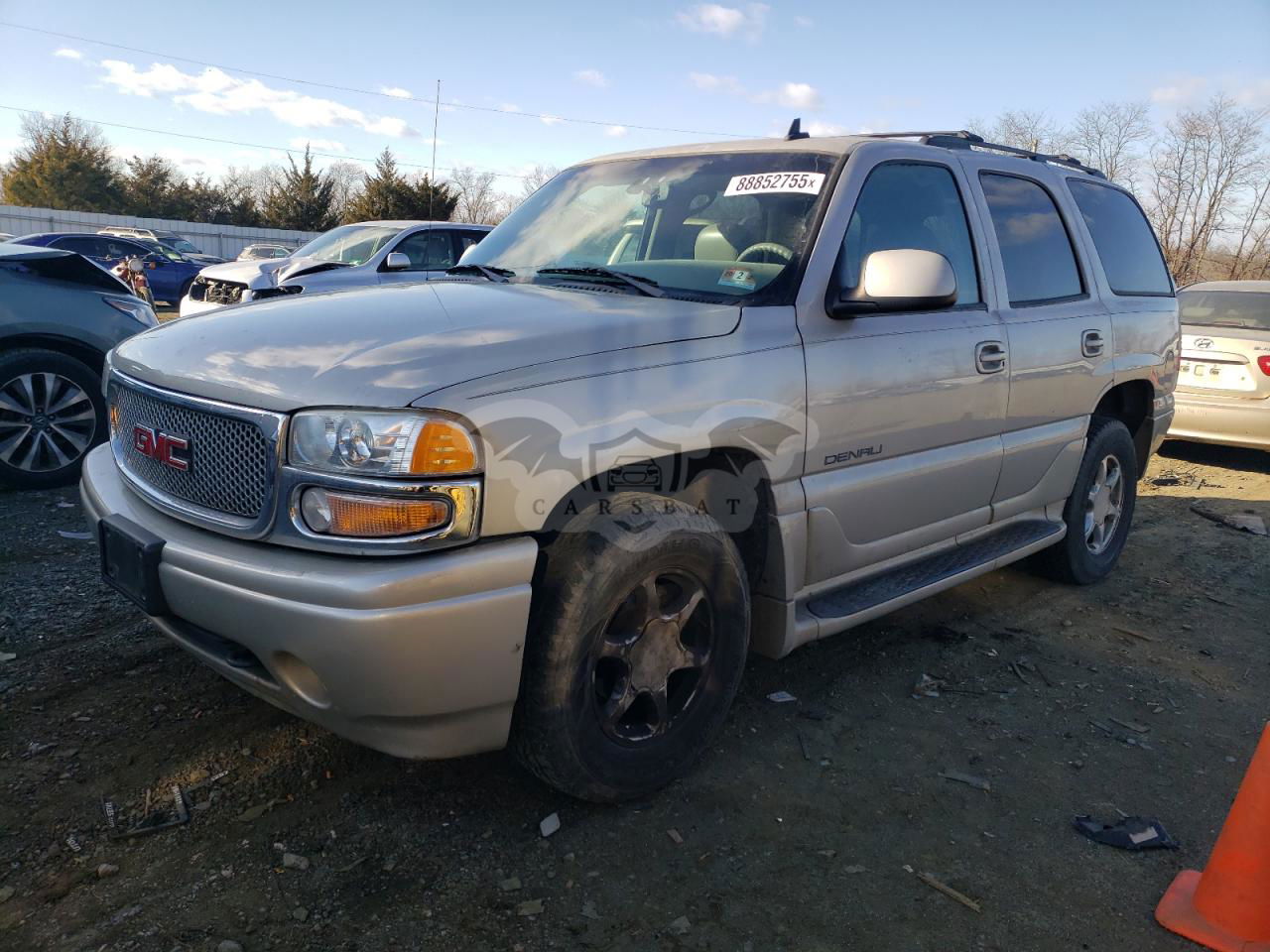 GMC Yukon DENALI 6.0L  8 2006