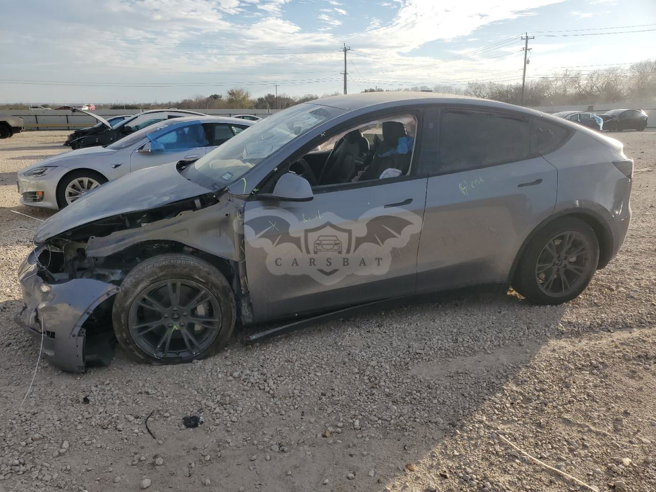 Tesla Model Y 2024